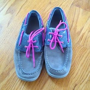 Sperry Topsiders sparkly with pink laces